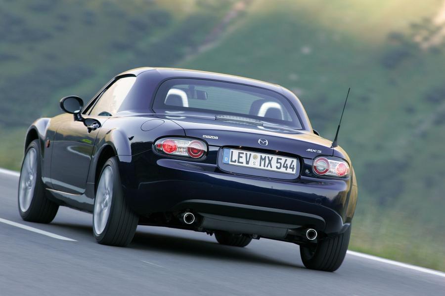  Mazda MX-5 Roadster Coupe 2006 года  (фото 194 из 212)